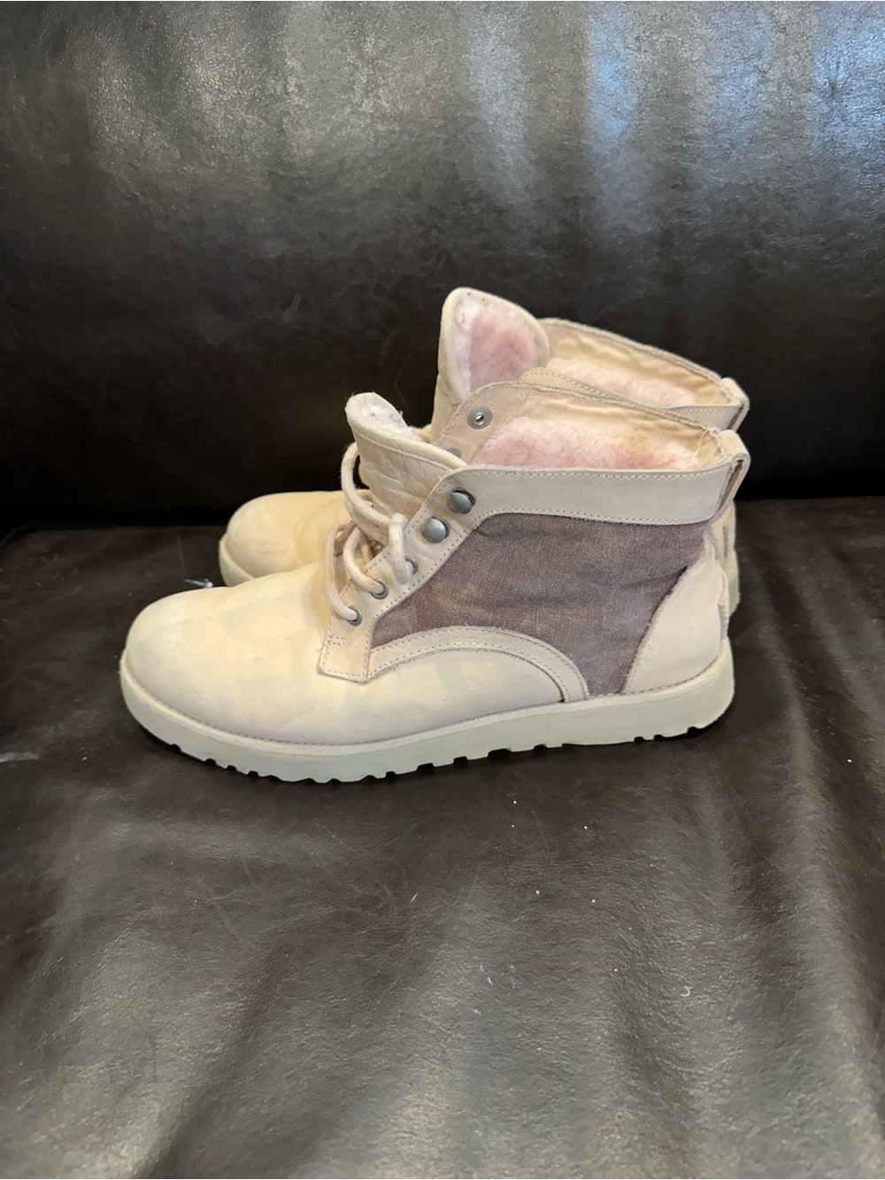 UGG shearling bootie Bethany canvas winter boot  light pink/quartz color sz 9.5